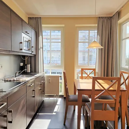 440, Seepark Apartment *