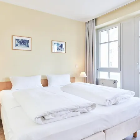 440, Seepark